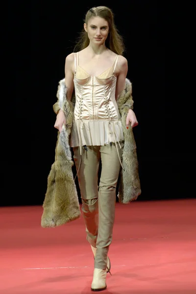 Look 6